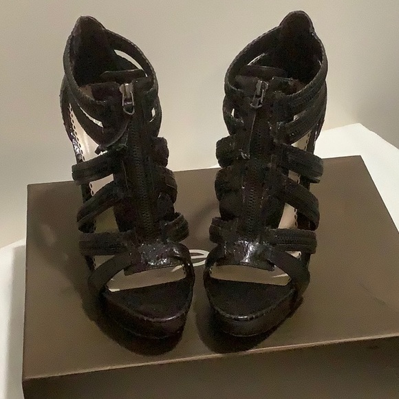 Bebe Brown Venetian Zipper Snakeskin Heel - Picture 3 of 16